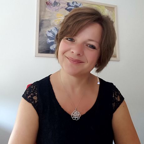 Porträtfoto von Tanja Kellner